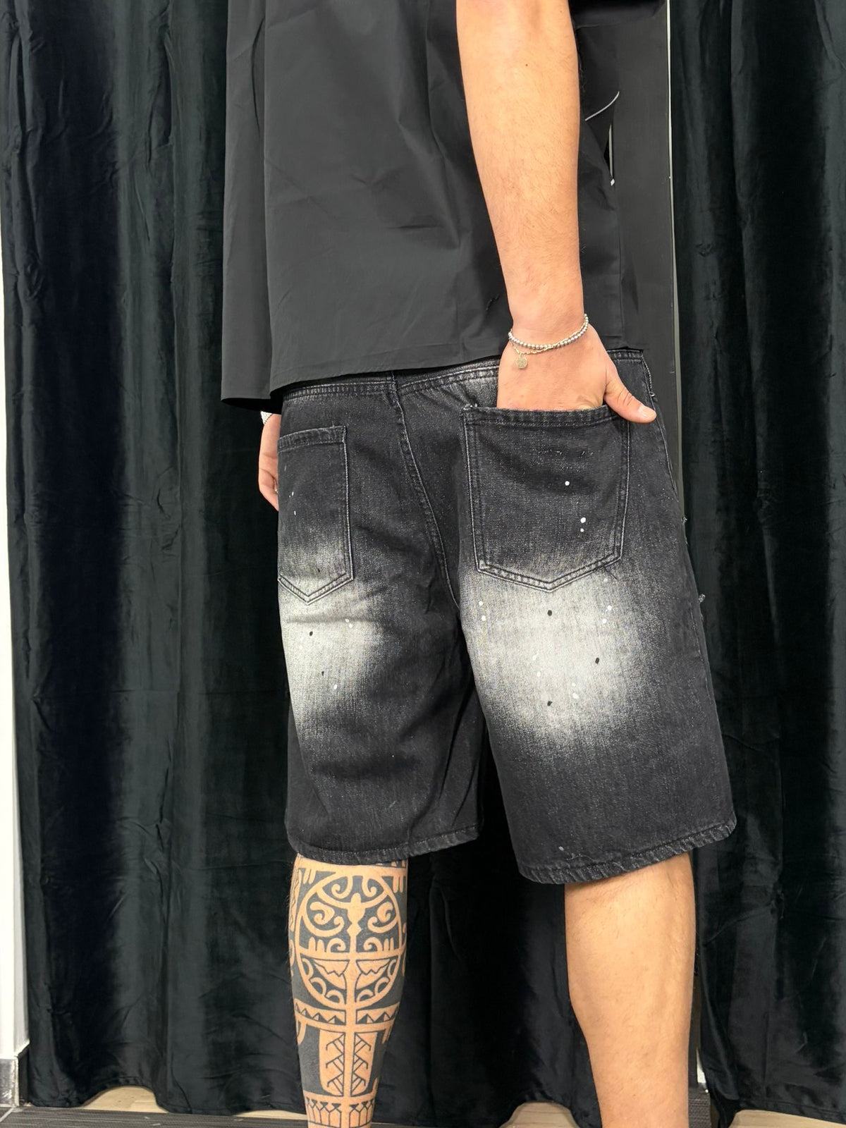 Bermuda Zip