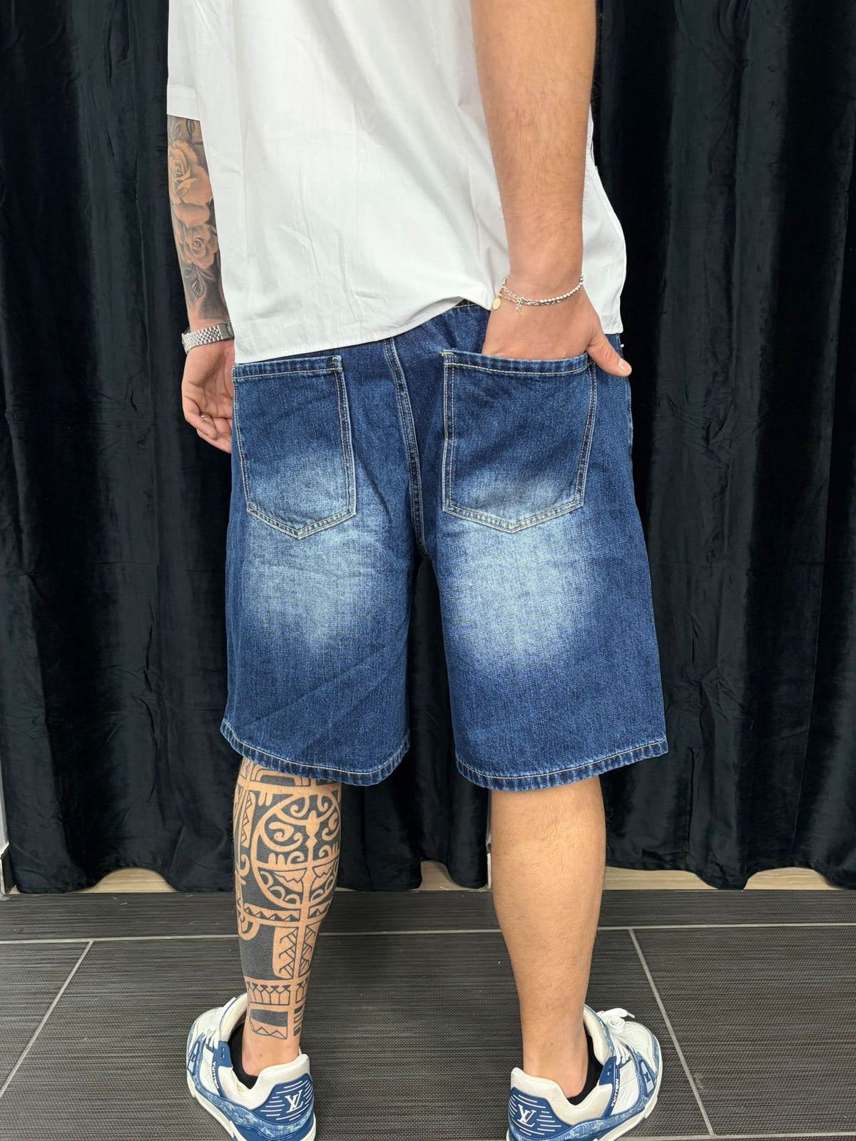 Bermuda Zip