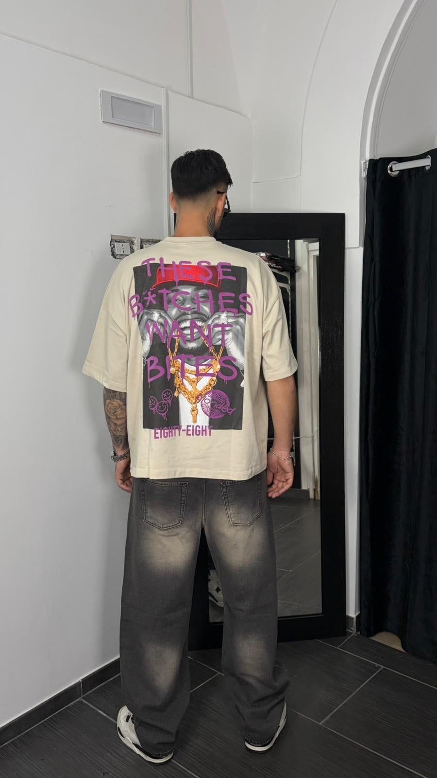 T-shirt OVER