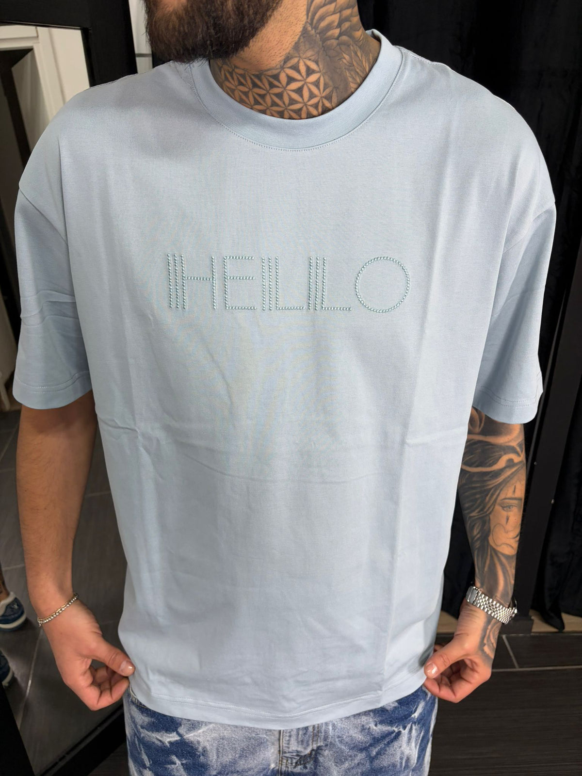 T-shirt hello