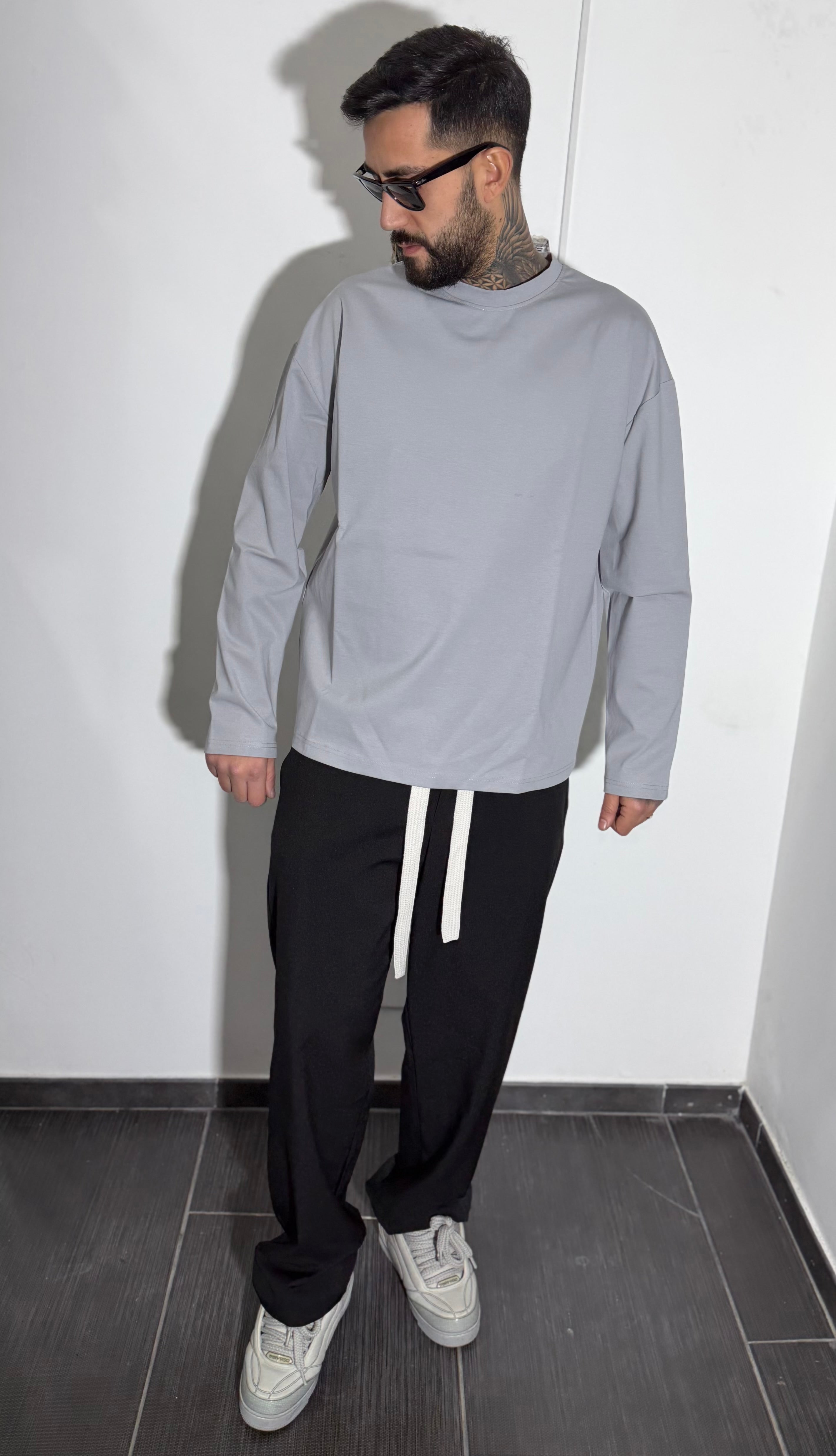 T-shirt long sleeve grey