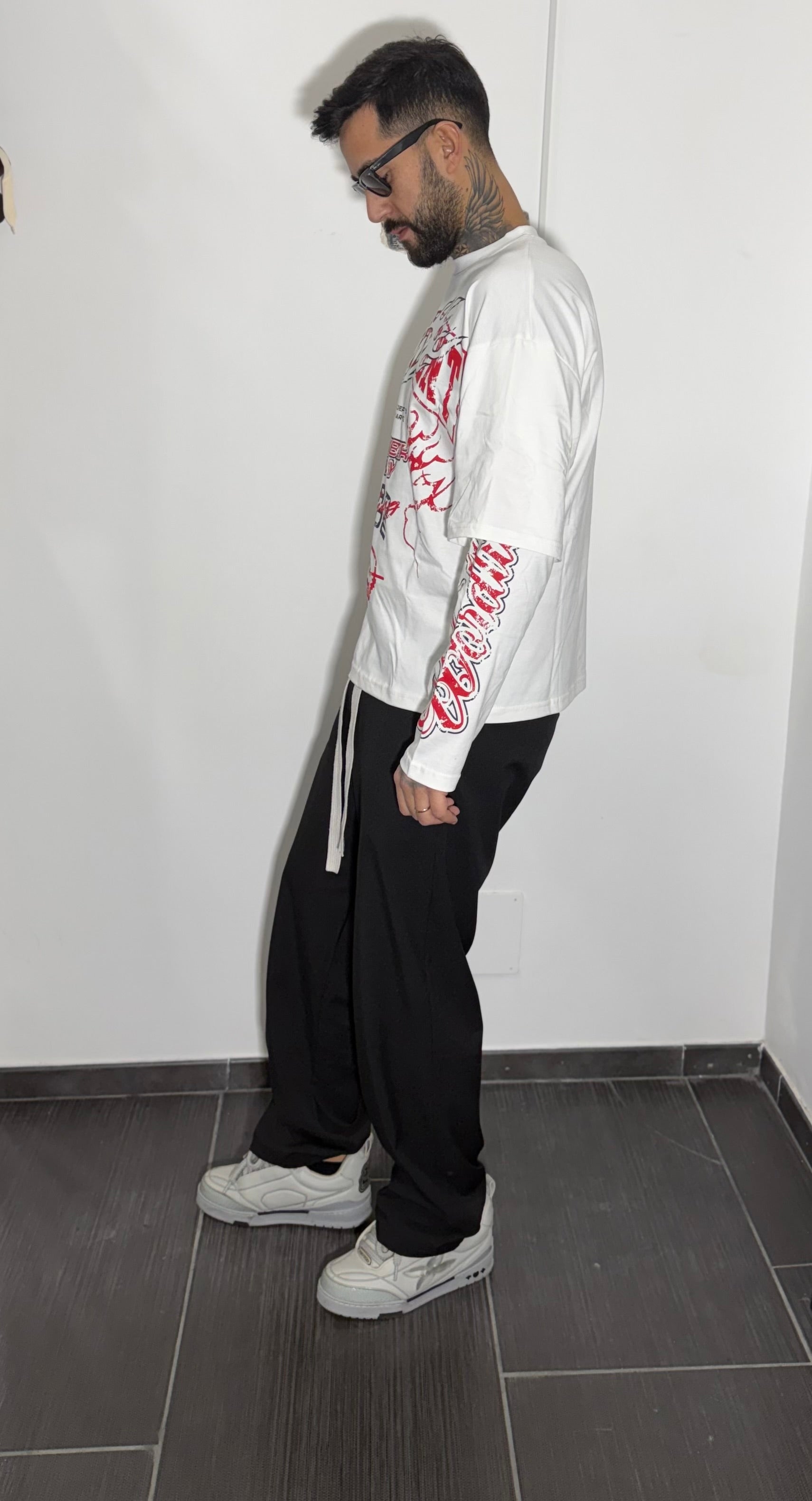 T-shirt double sleeve member