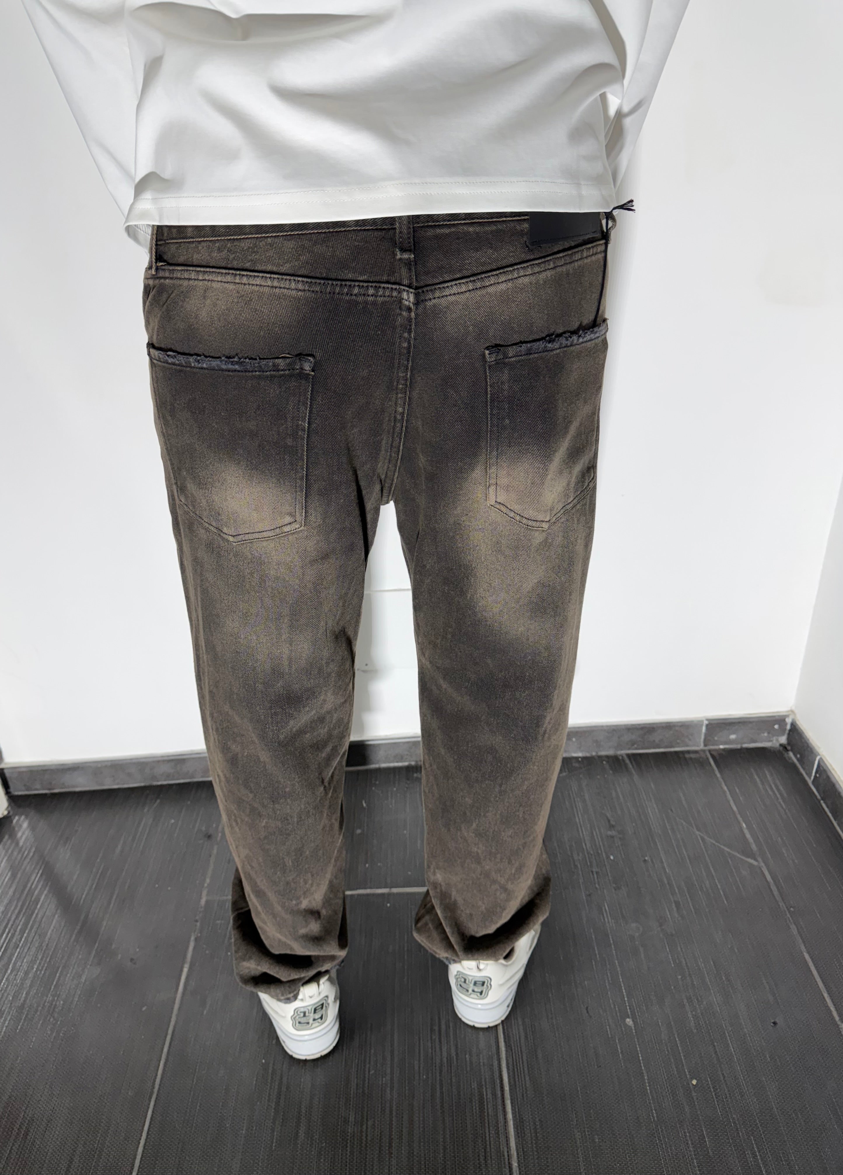 Super baggy brown sfumato