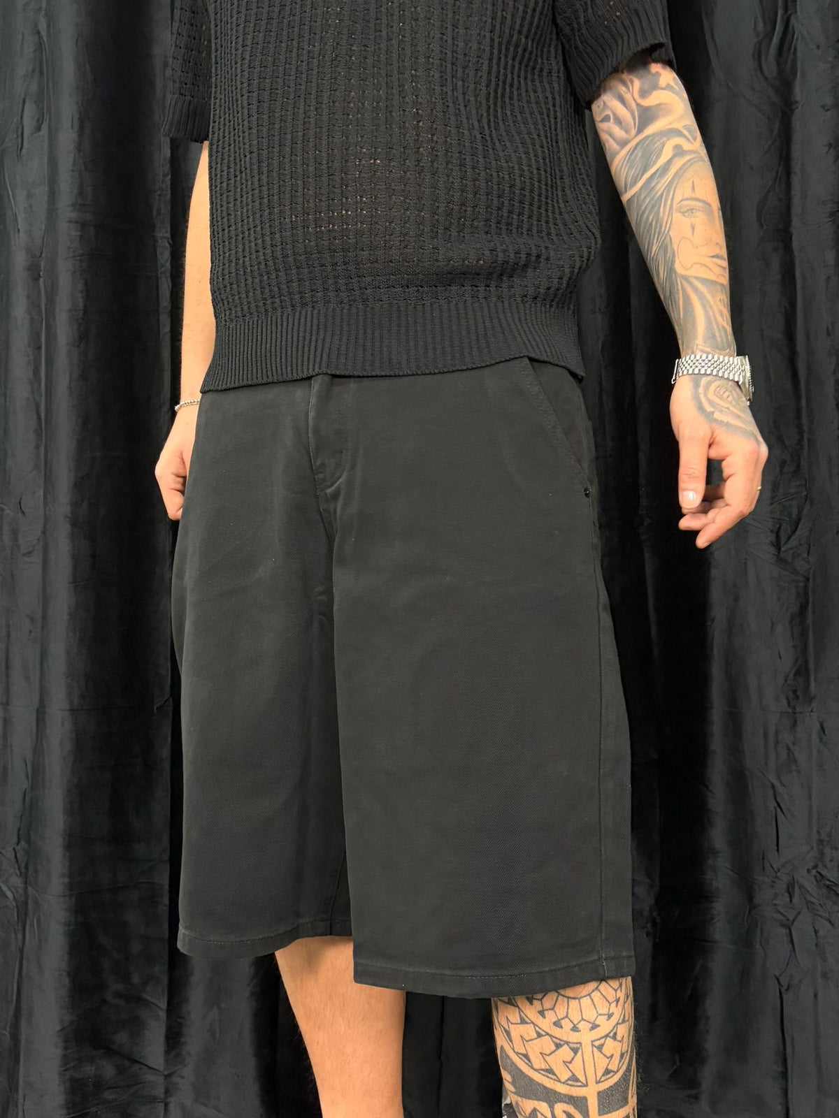 Bermuda Total Black