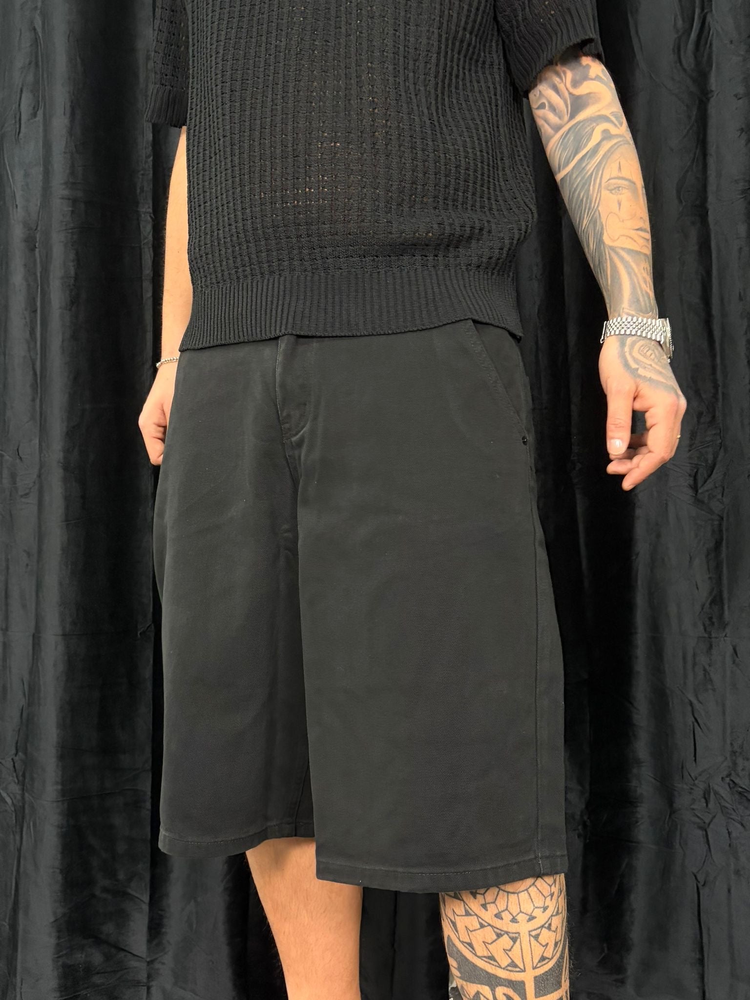Bermuda Total Black