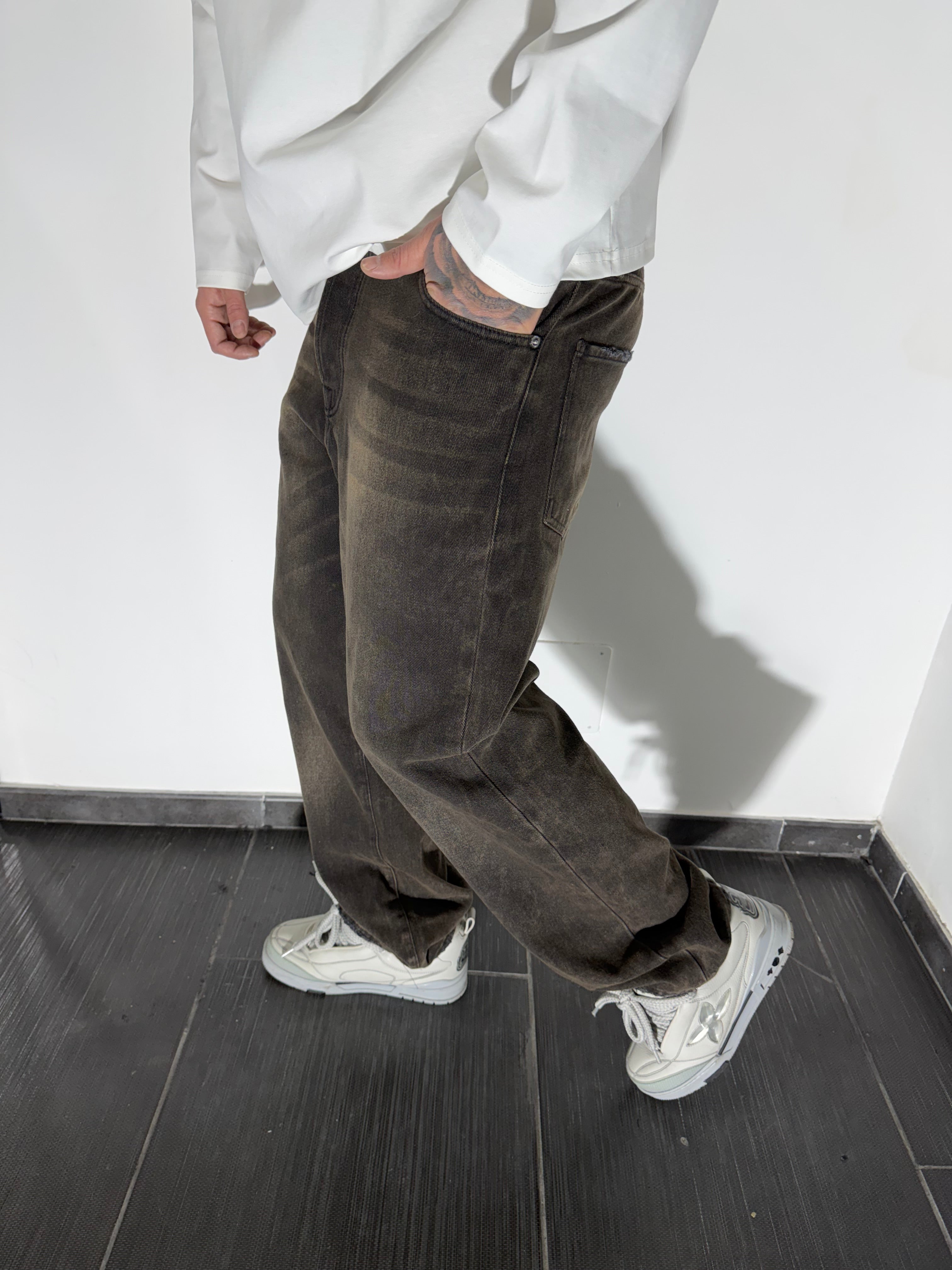 Super baggy brown sfumato