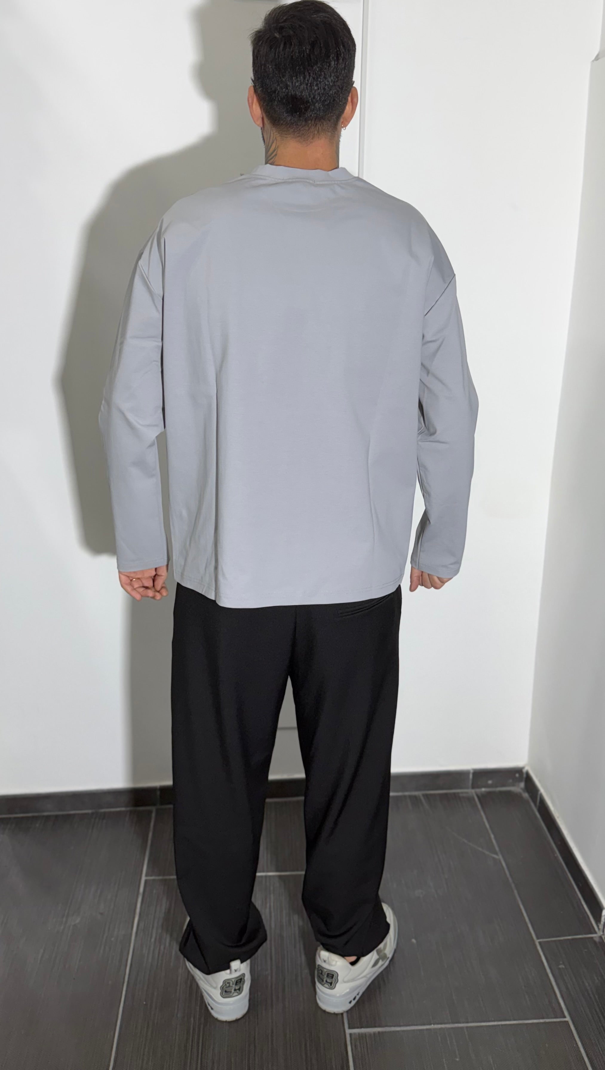 T-shirt long sleeve grey
